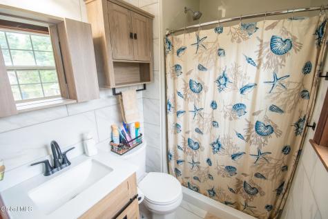 41 Helen Drive Queensbury NY 12804
