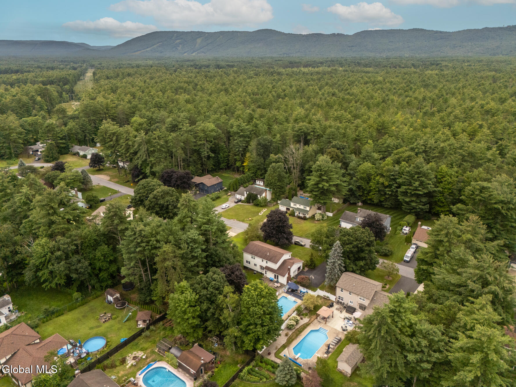 41 Helen Drive Queensbury NY 12804