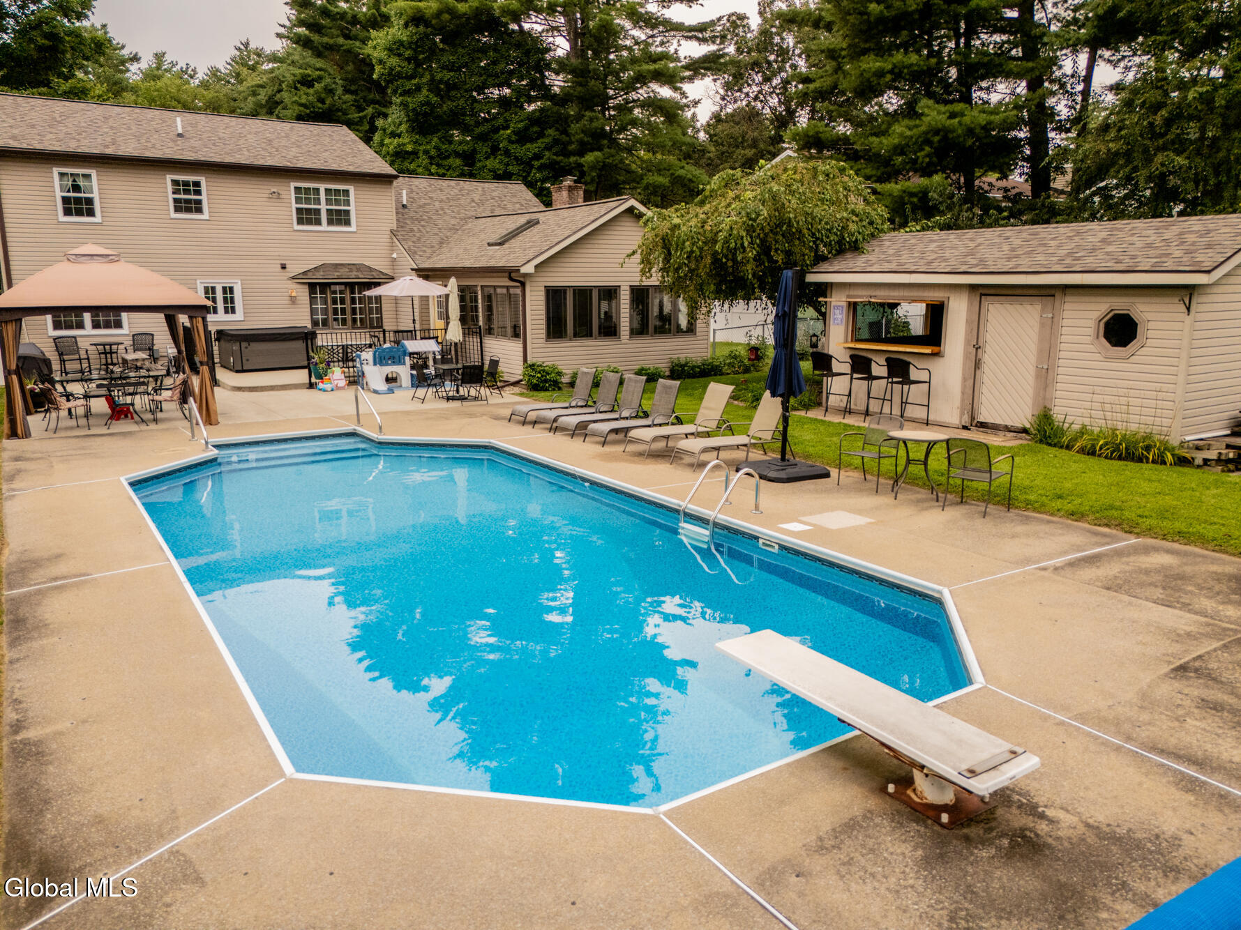 41 Helen Drive Queensbury NY 12804