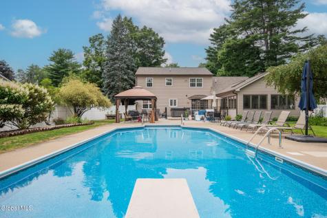 41 Helen Drive Queensbury NY 12804