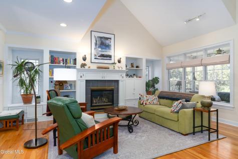 51 Waterview Drive Saratoga Springs NY 12866