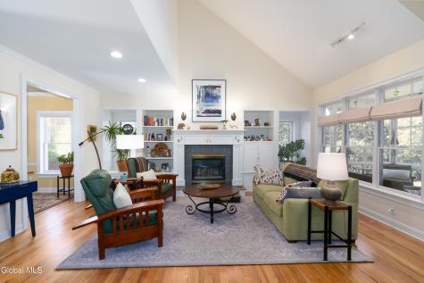51 Waterview Drive Saratoga Springs NY 12866