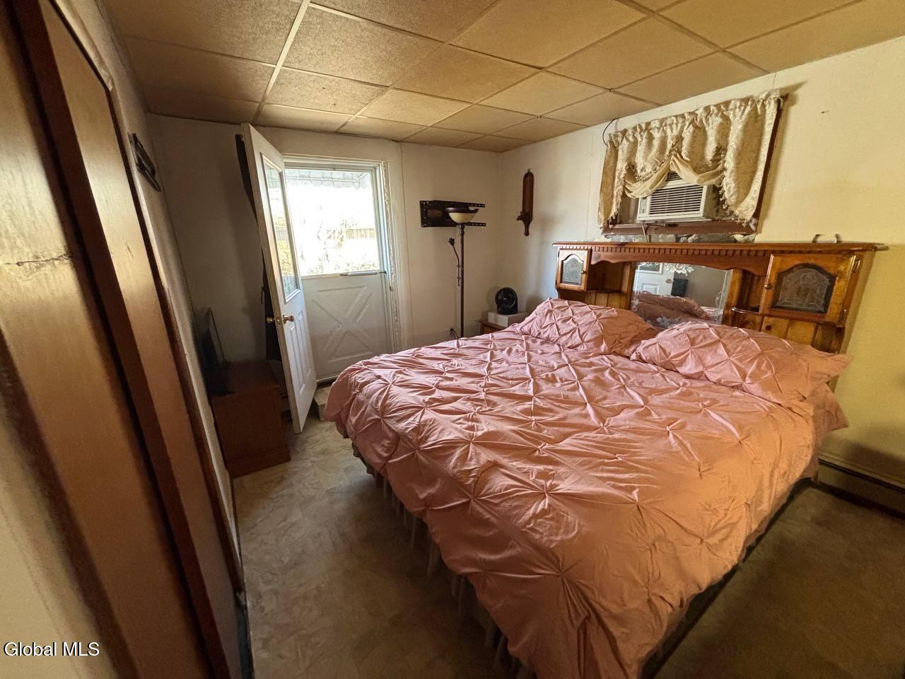 27 Franklin Street Gloversville NY 12078