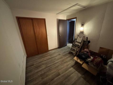 27 Franklin Street Gloversville NY 12078