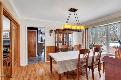 6 Evergreen Boulevard Glenville NY 12302