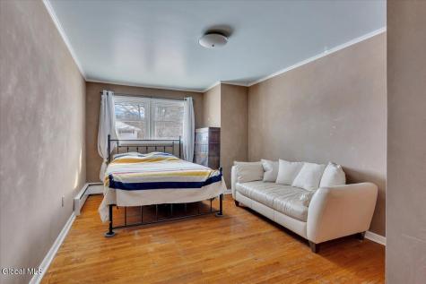 6 Evergreen Boulevard Glenville NY 12302