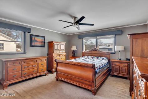 6 Evergreen Boulevard Glenville NY 12302