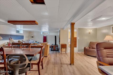 6 Evergreen Boulevard Glenville NY 12302