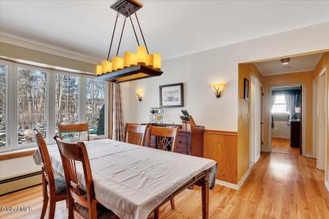 6 Evergreen Boulevard Glenville NY 12302