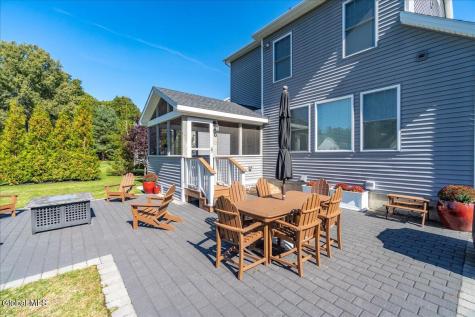 25 Cider Mill Way Saratoga Springs NY 12866