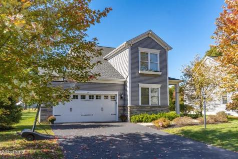 25 Cider Mill Way Saratoga Springs NY 12866