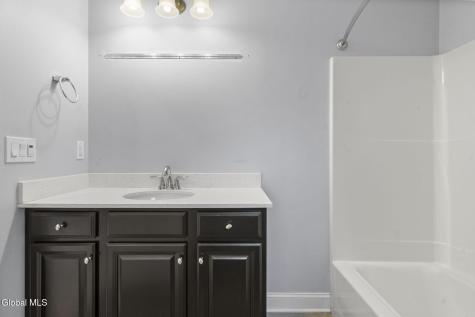 25 Cider Mill Way Saratoga Springs NY 12866