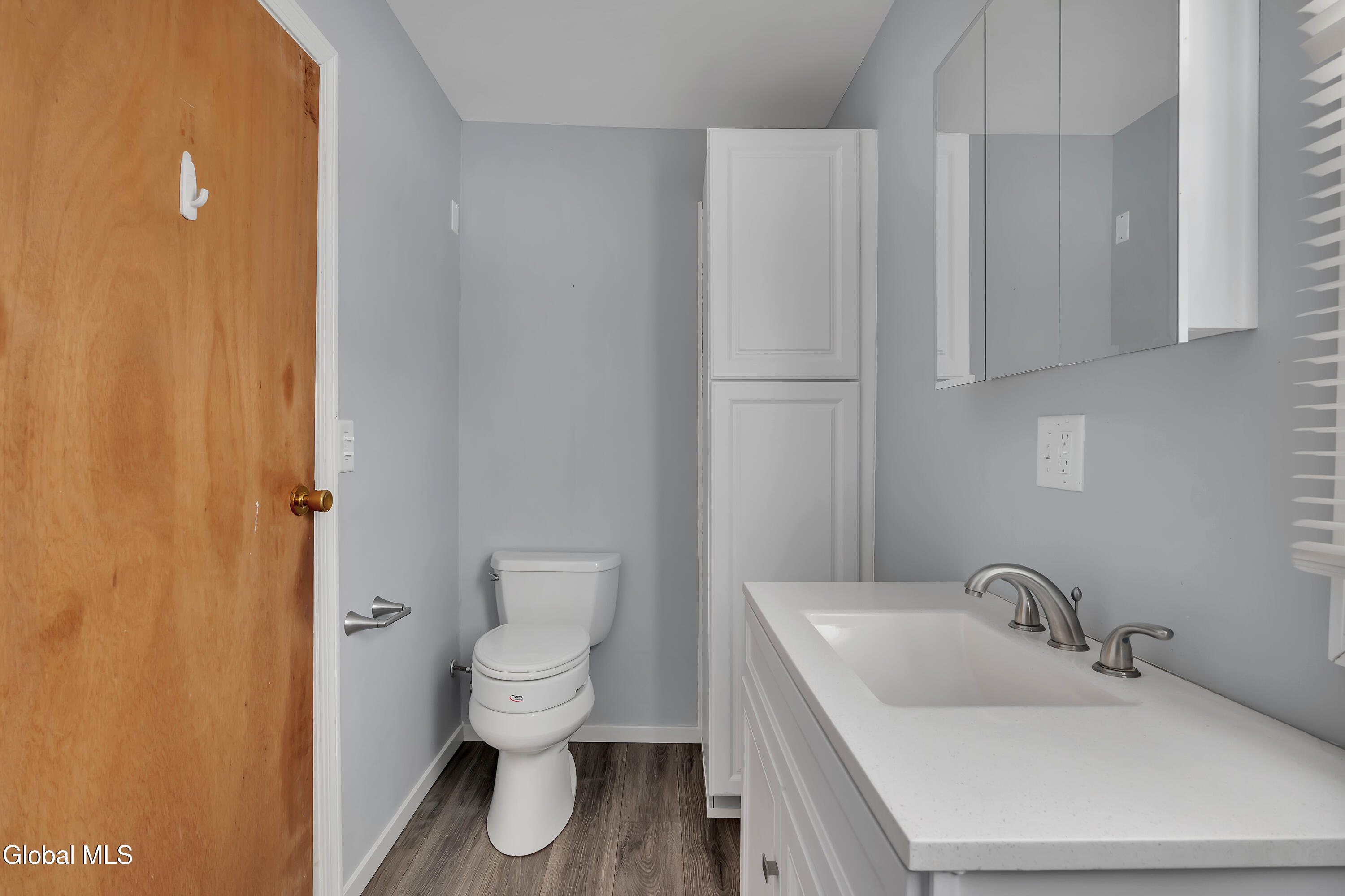 31 Saint George Place Schenectady NY 12304