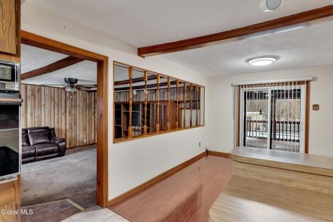 31 Saint George Place Schenectady NY 12304
