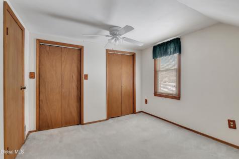 31 Saint George Place Schenectady NY 12304