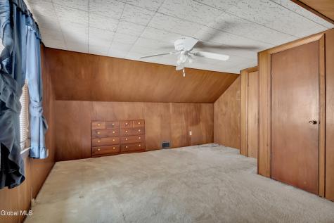 31 Saint George Place Schenectady NY 12304
