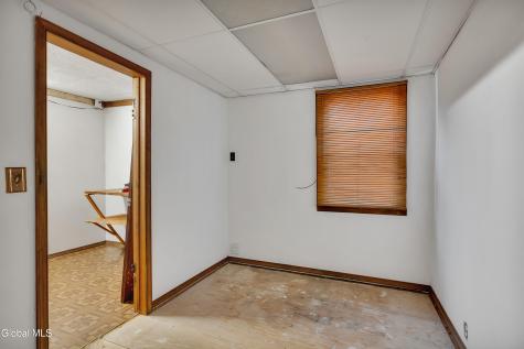 31 Saint George Place Schenectady NY 12304
