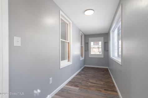 626 Lansing Street Schenectady NY 12303