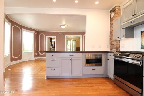 72 N Pine Avenue Albany NY 12203