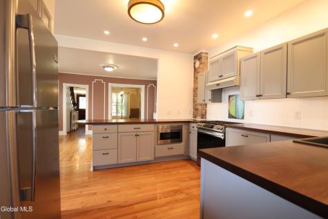 72 N Pine Avenue Albany NY 12203