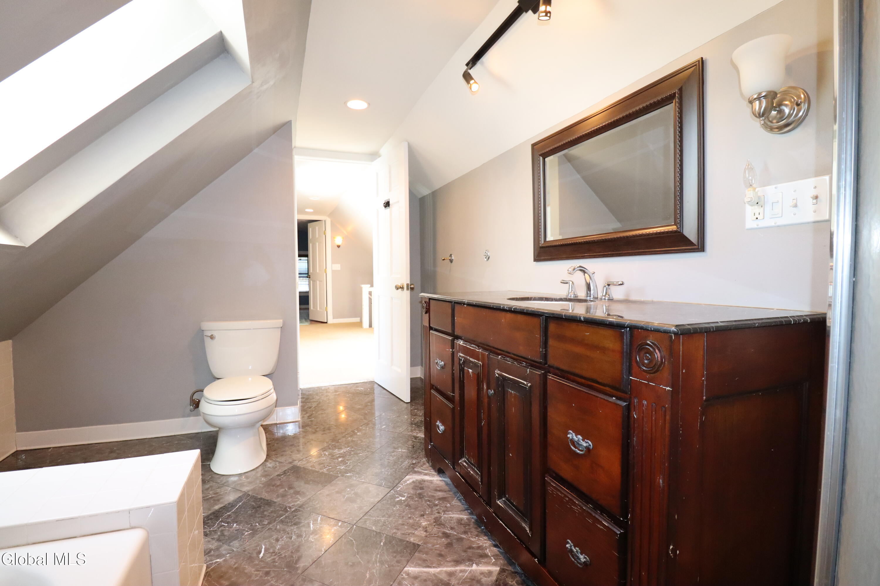 72 N Pine Avenue Albany NY 12203