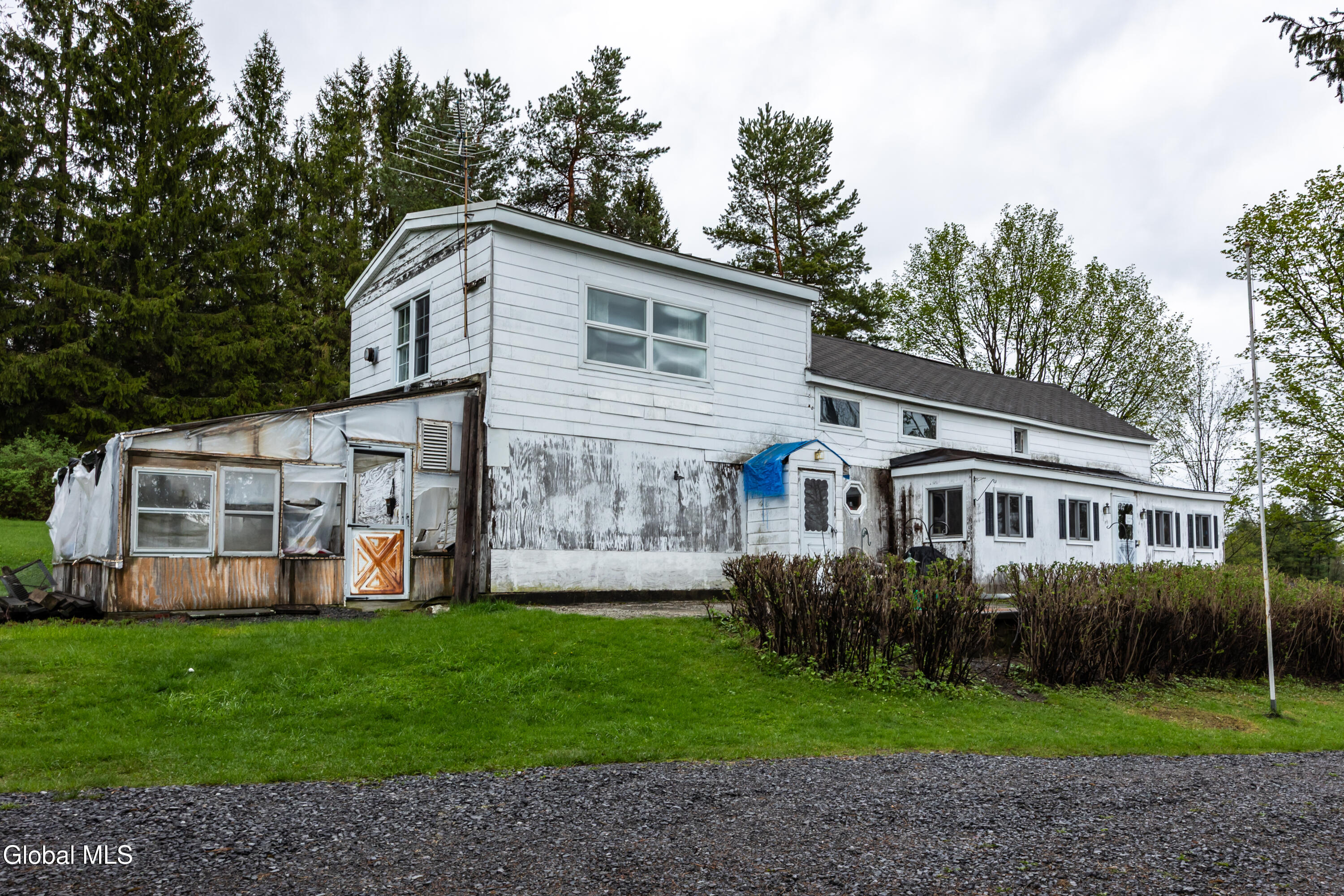 39 E Hill Road Middleburgh NY 12009