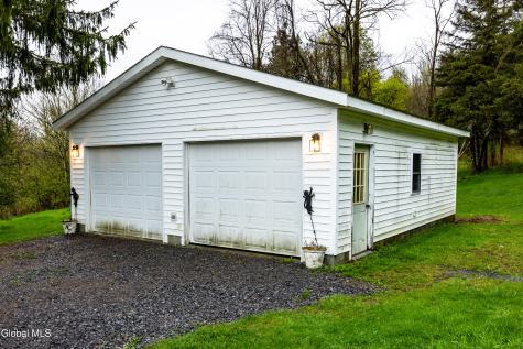 39 E Hill Road Middleburgh NY 12009