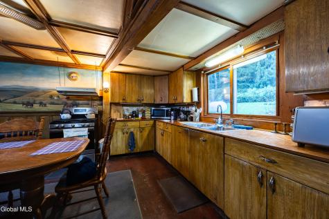 39 E Hill Road Middleburgh NY 12009