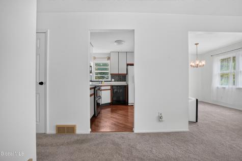 28 Tamarack Lane East Greenbush NY 12061