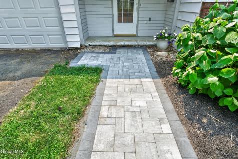 28 Tamarack Lane East Greenbush NY 12061