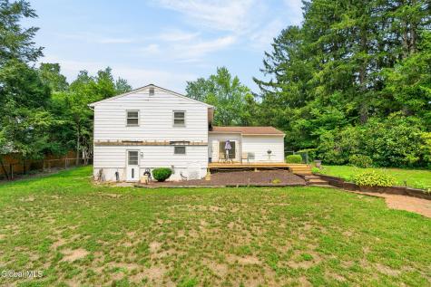 28 Tamarack Lane East Greenbush NY 12061