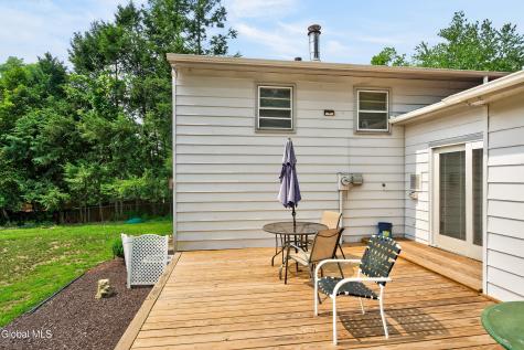 28 Tamarack Lane East Greenbush NY 12061