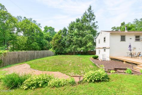28 Tamarack Lane East Greenbush NY 12061