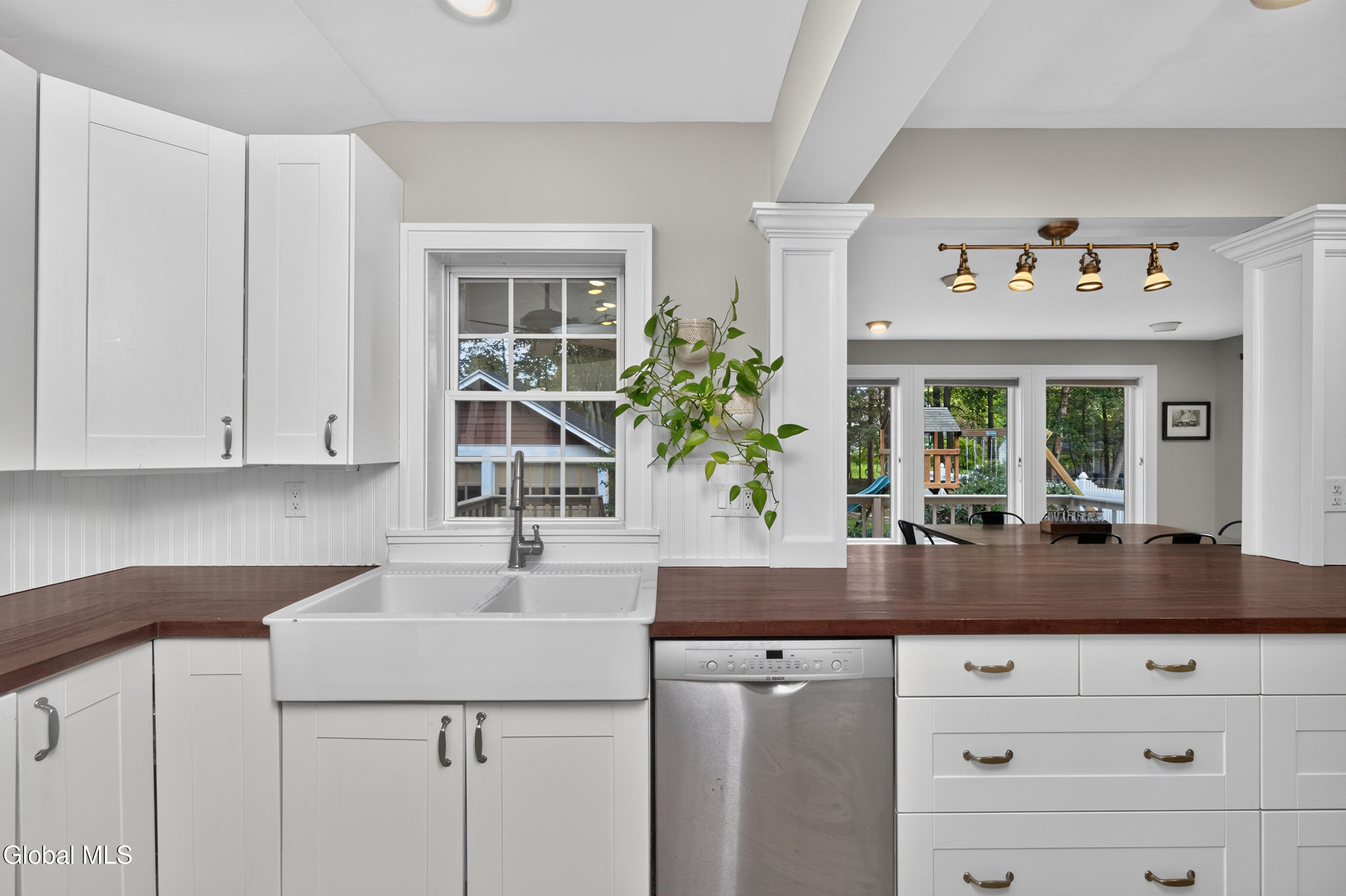 115 Winne Road Delmar NY 12054