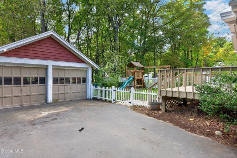 115 Winne Road Delmar NY 12054