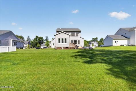 13 Summerhill Drive Ballston NY 12027