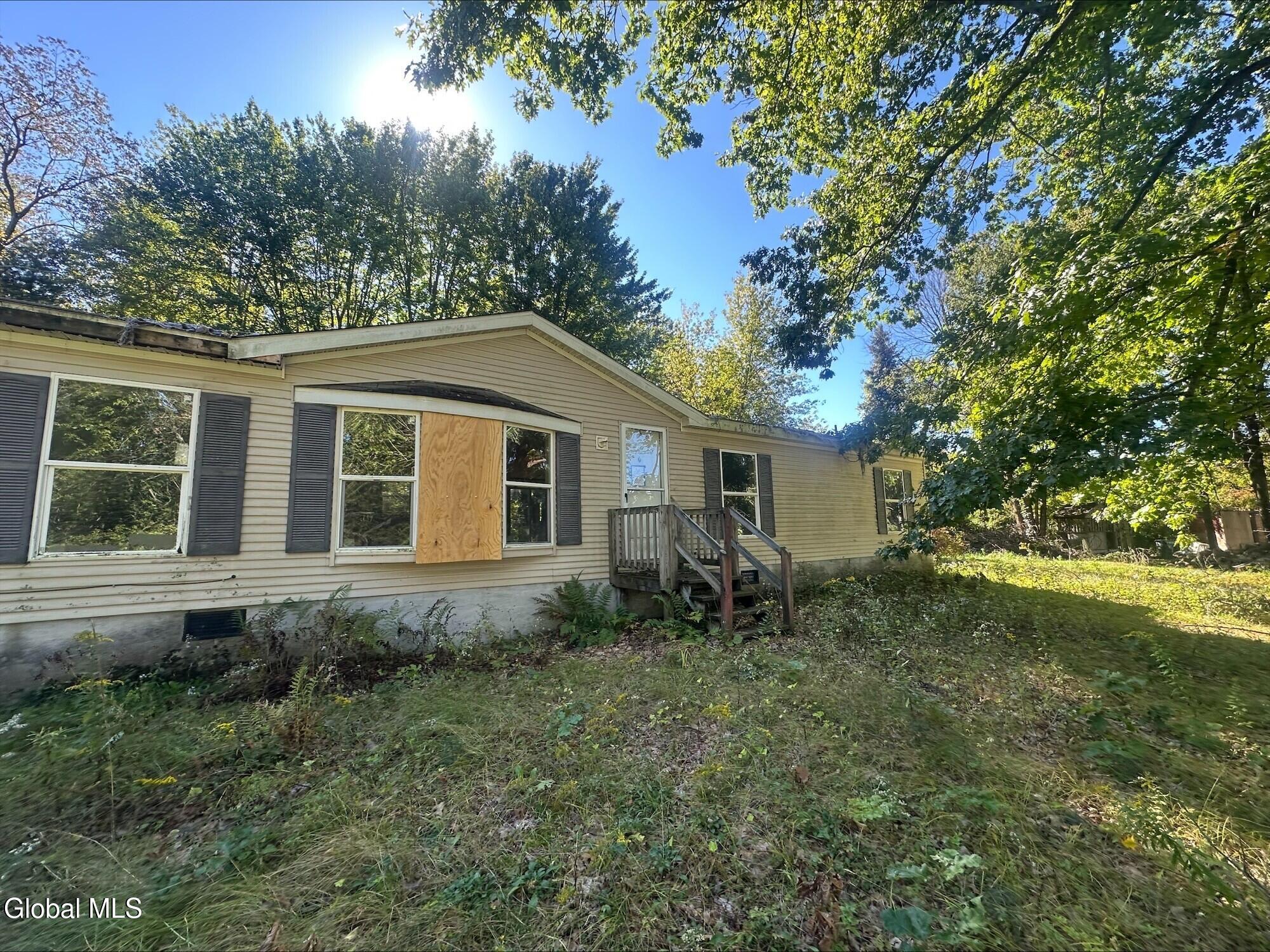 22 Kim Court Buskirk NY 12028