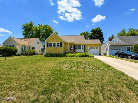2540 Putnam Street Schenectady NY 12304
