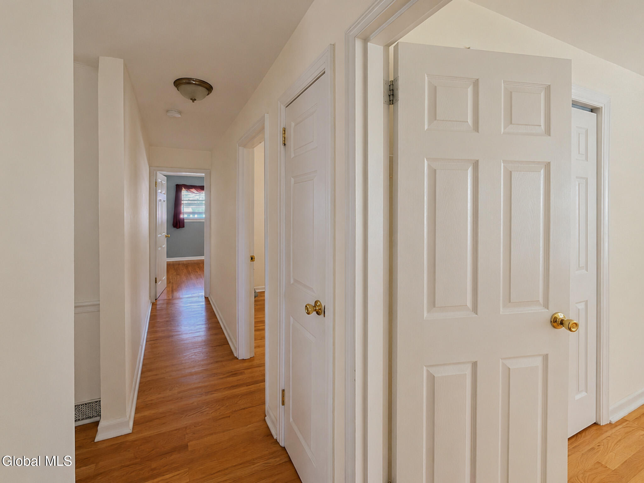2540 Putnam Street Schenectady NY 12304