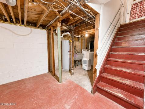 2540 Putnam Street Schenectady NY 12304