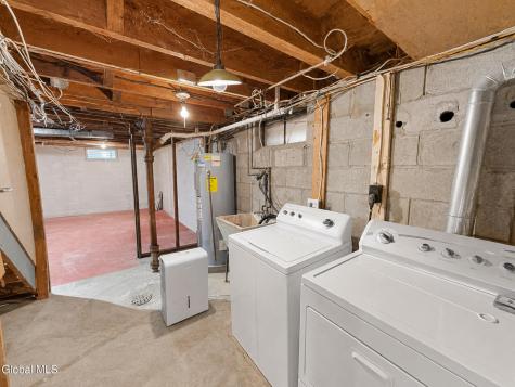 2540 Putnam Street Schenectady NY 12304