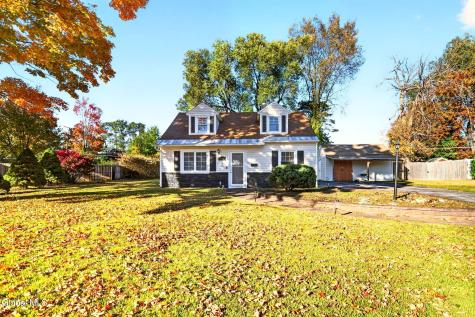 1030 Wayne Road Schenectady NY 12303