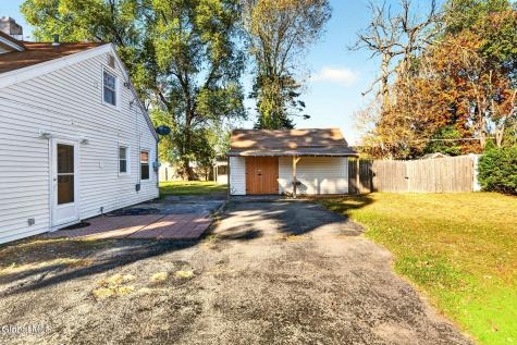 1030 Wayne Road Schenectady NY 12303