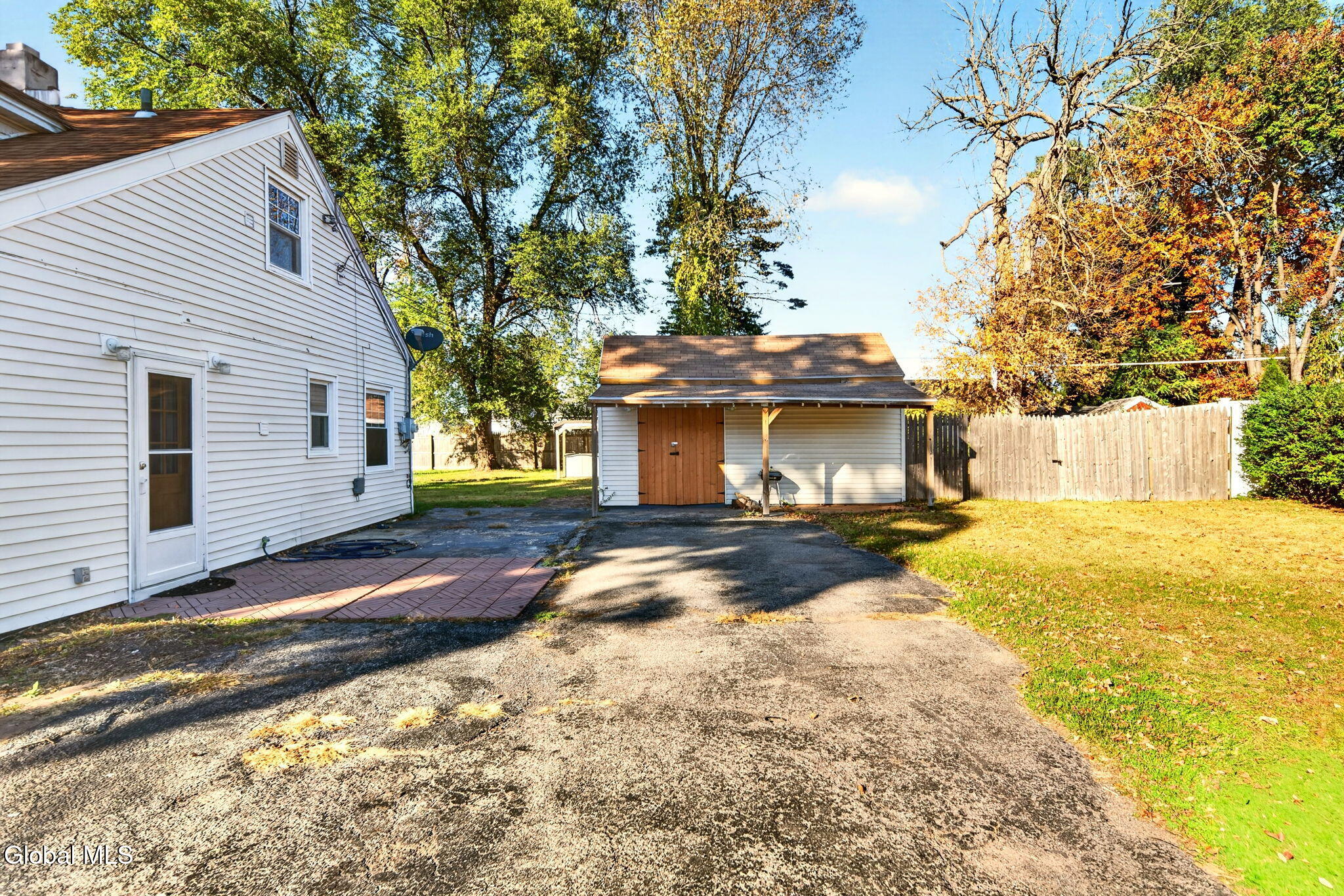 1030 Wayne Road Schenectady NY 12303