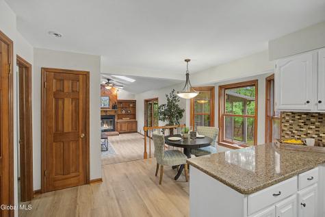 14 Thoroughbred Way Clifton Park NY 12065