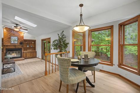 14 Thoroughbred Way Clifton Park NY 12065