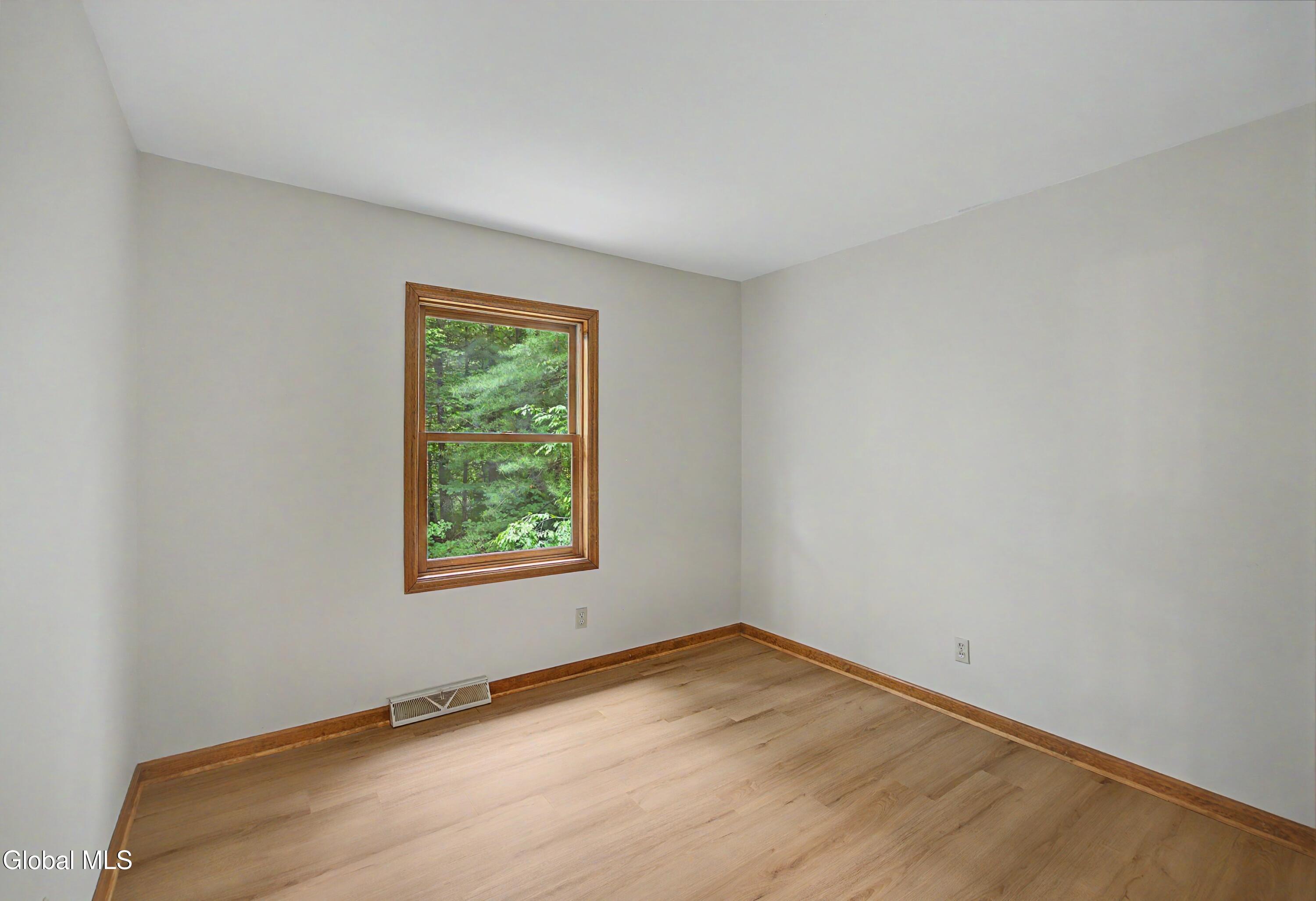 14 Thoroughbred Way Clifton Park NY 12065