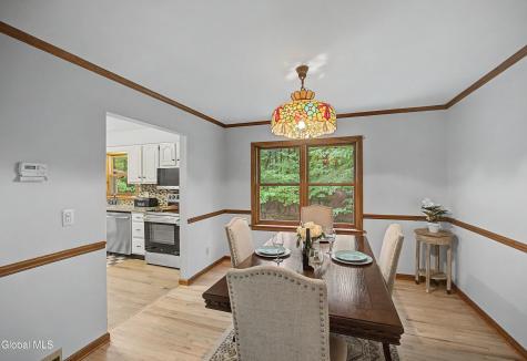 14 Thoroughbred Way Clifton Park NY 12065