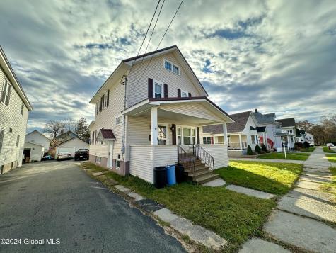 11 Crescent Avenue Amsterdam NY 12010