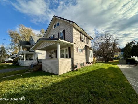 11 Crescent Avenue Amsterdam NY 12010